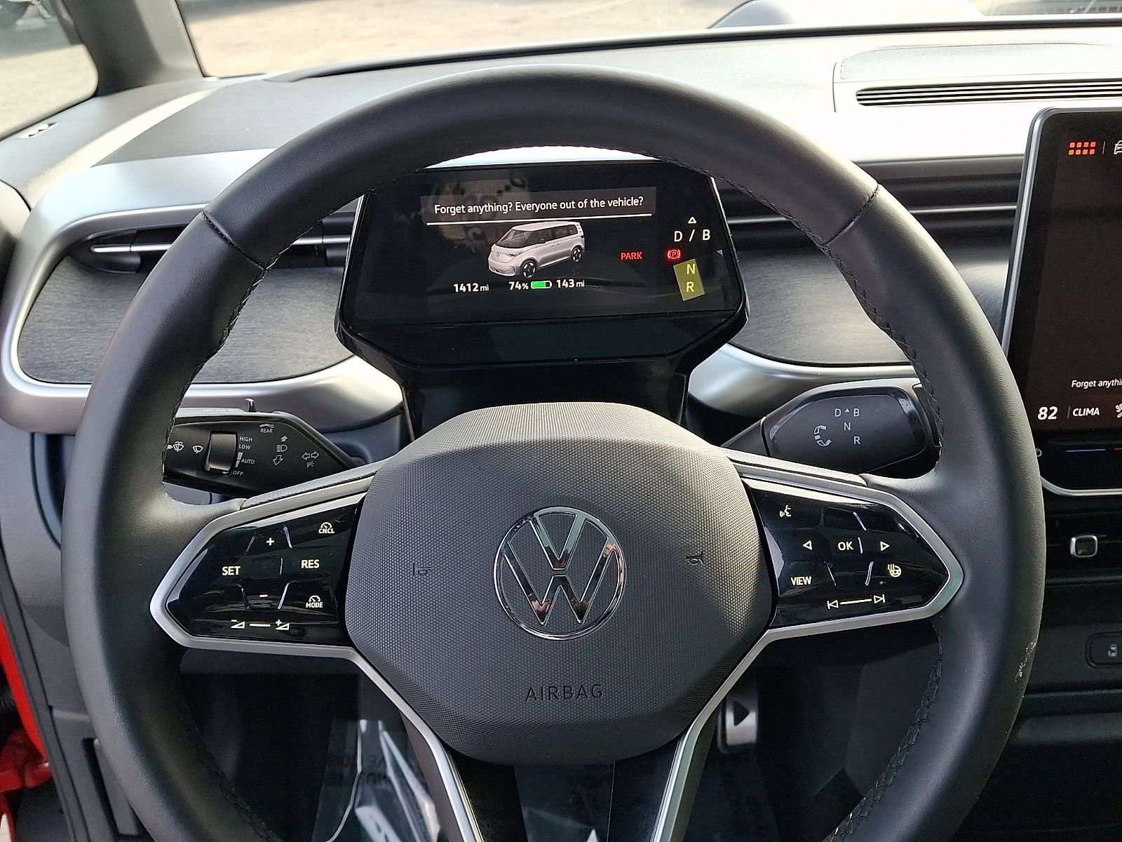 Used 2025 Volkswagen ID. Buzz Pro S Plus image 24