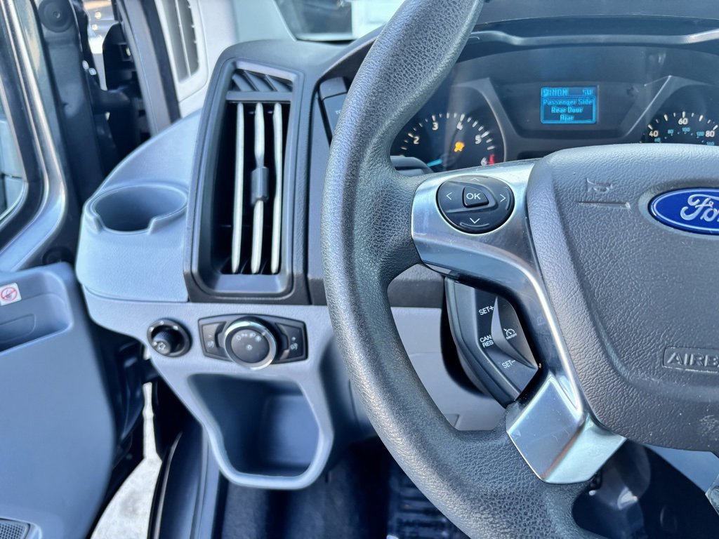 Used 2019 Ford Transit 350 XLT image 5