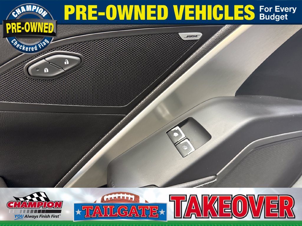 Used 2019 Chevrolet Corvette Stingray Coupe w/ 1LT RWD image 19