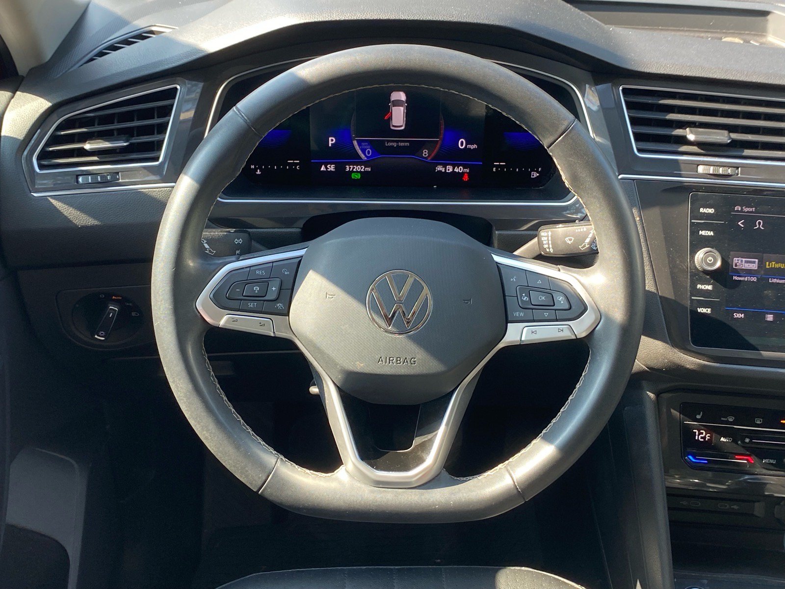 Certified 2023 Volkswagen Tiguan SE w/ Panoramic Sunroof Package AWD/4WD image 5