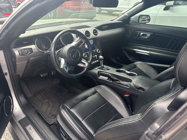 Used 2022 Ford Mustang Premium image 8