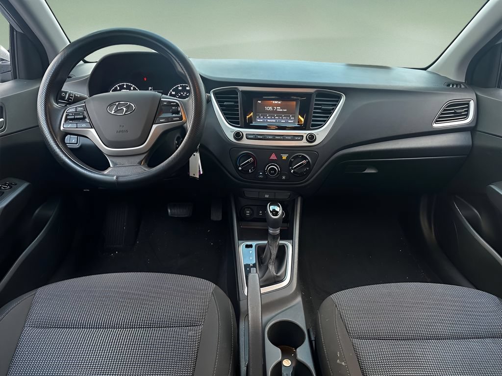Used 2021 Hyundai Accent SE FWD image 13