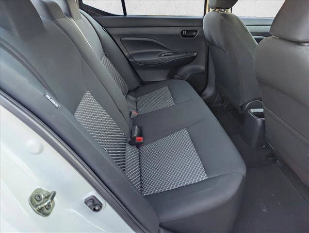 Used 2021 Nissan Versa S FWD image 18