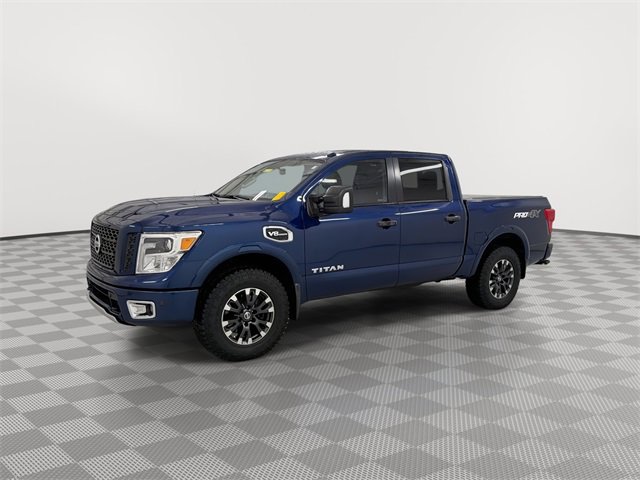 Used 2017 Nissan Titan PRO-4X image 5
