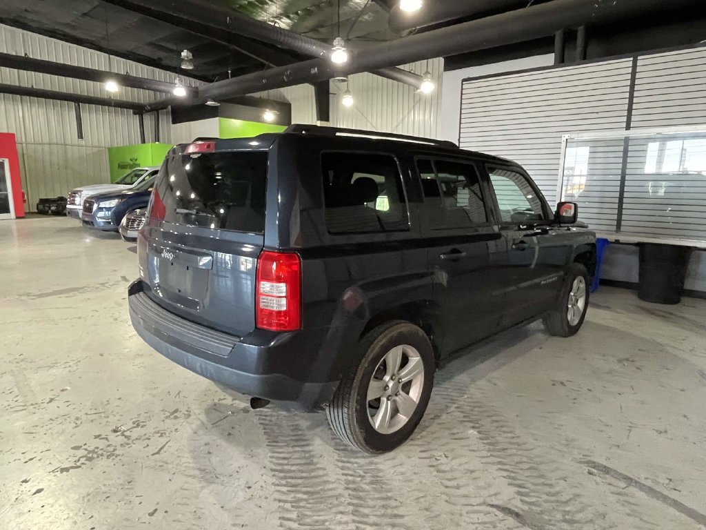 Used 2015 Jeep Patriot Sport w/ Power Value Group AWD/4WD image 5