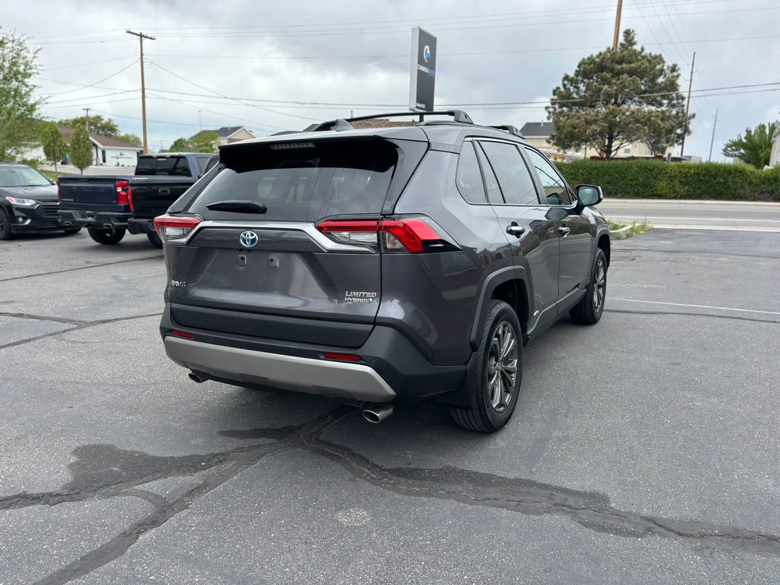 Used 2024 Toyota RAV4 Limited w/ Weather Package AWD/4WD image 5