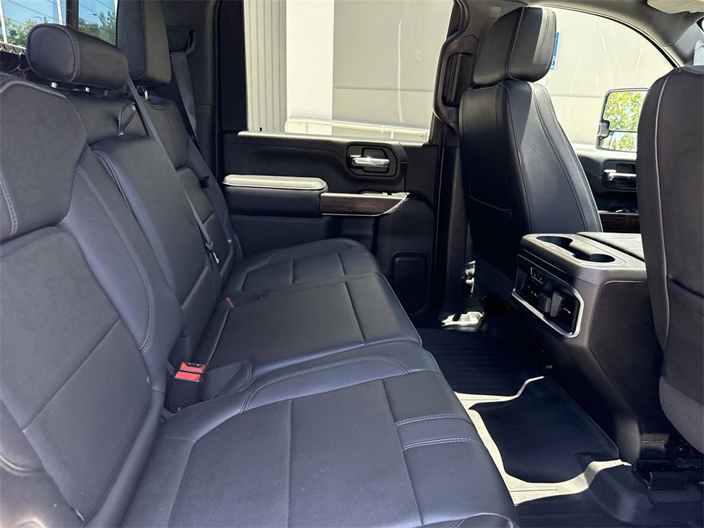 Used 2022 Chevrolet Silverado 3500 High Country image 27