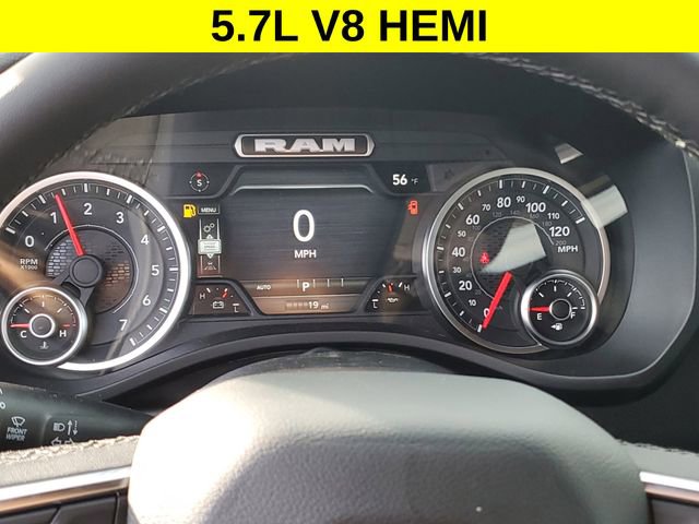 New 2026 RAM 1500 4x4 Crew Cab image 9