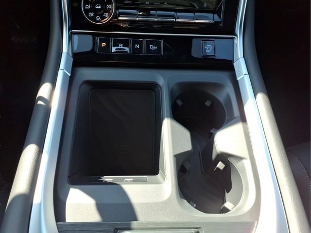 New 2026 Nissan Armada SL w/ Captain's Chari Seat Package AWD/4WD image 12