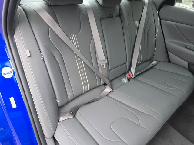 New 2026 Hyundai Elantra SEL Sport image 18