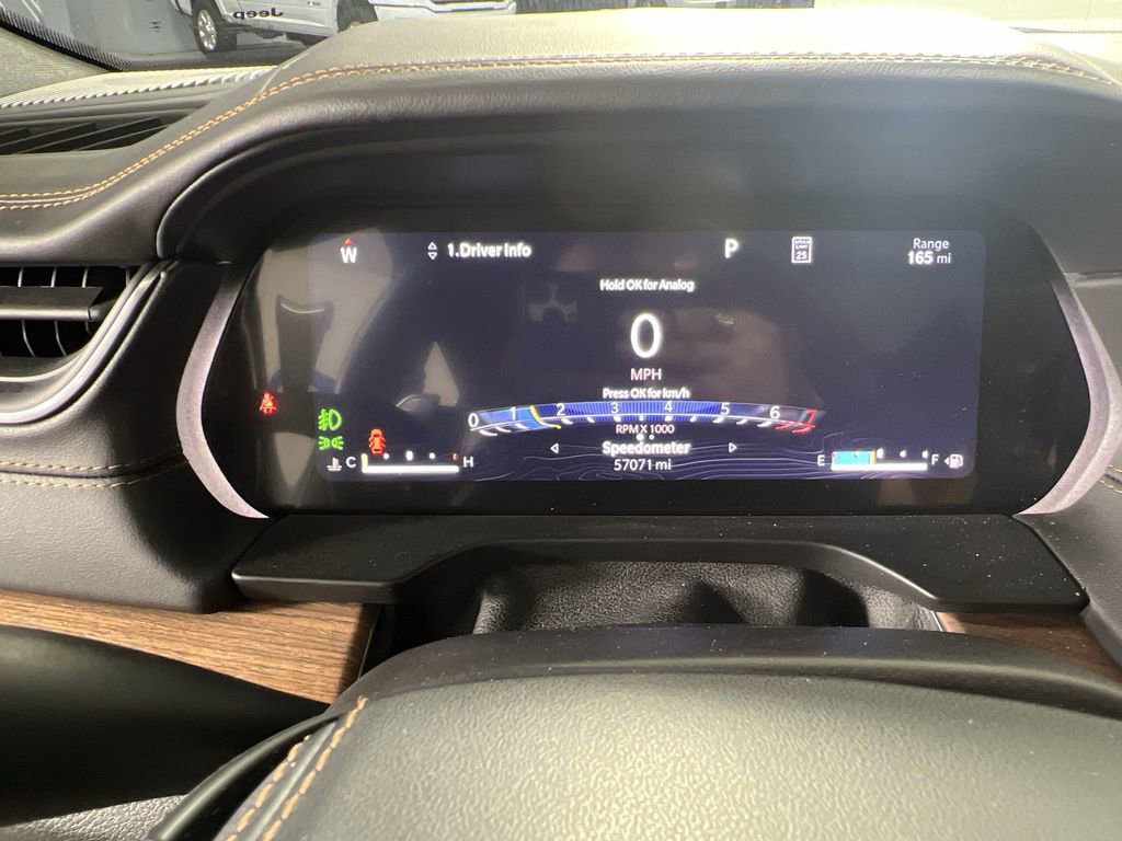 Used 2023 Jeep Grand Cherokee Summit w/ Luxury Tech Group V image 13