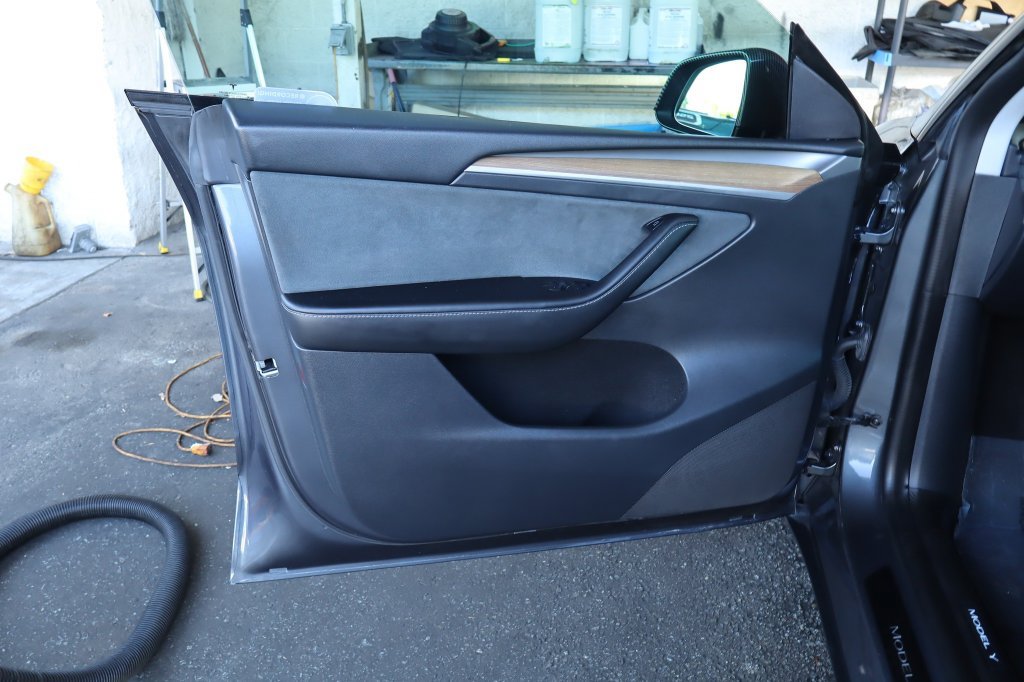 Used 2023 Tesla Model Y Performance AWD/4WD image 18