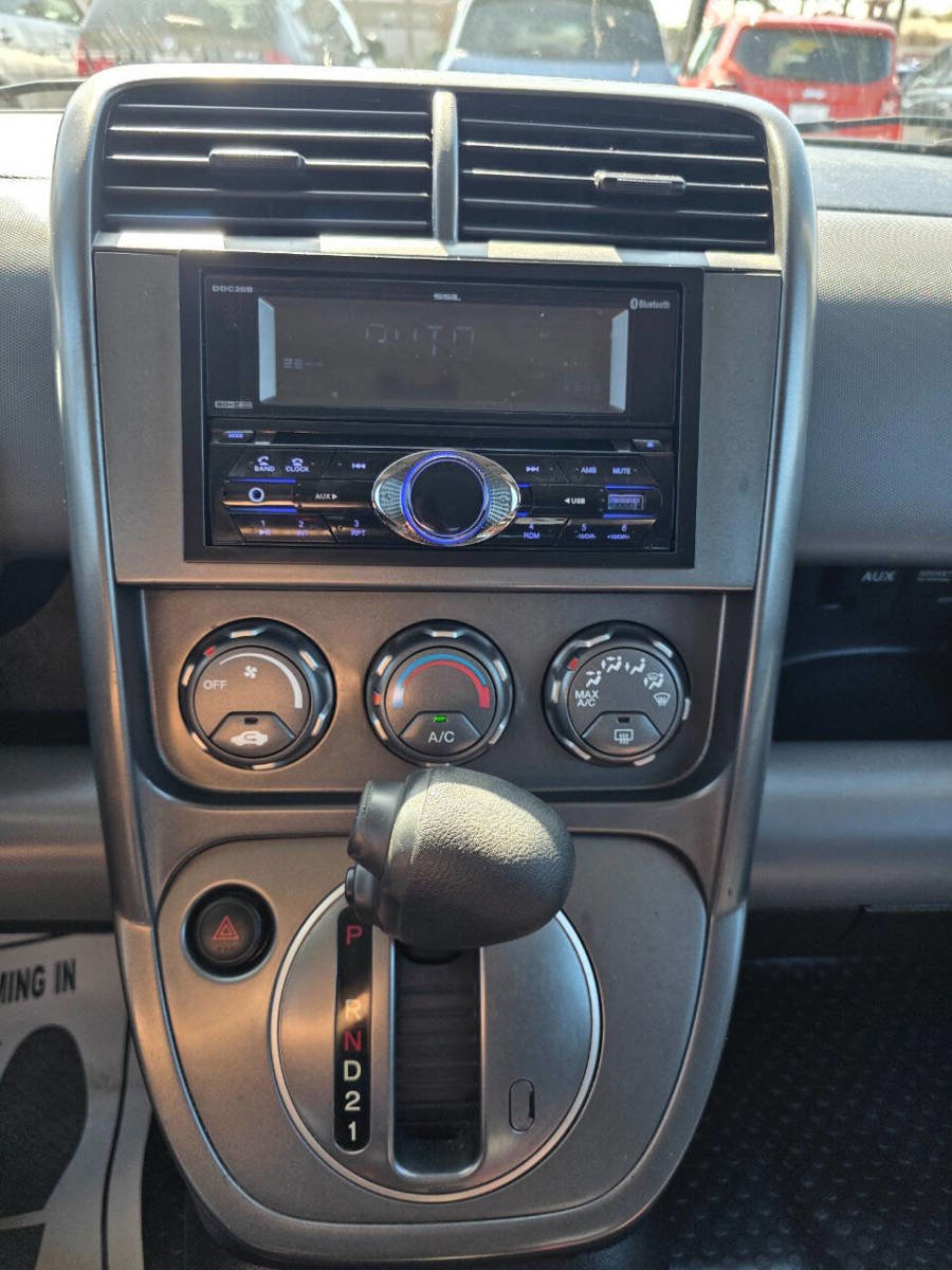 Used 2004 Honda Element EX image 16