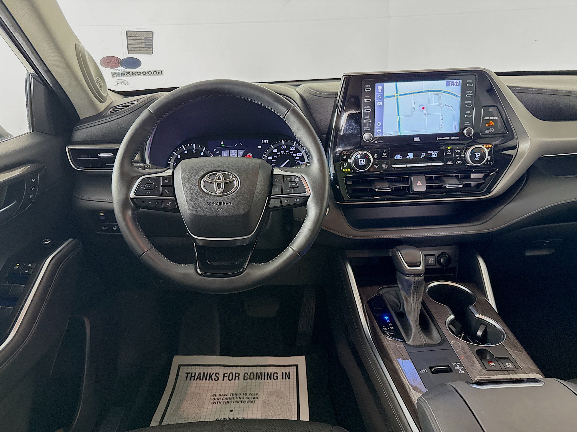Used 2021 Toyota Highlander Limited FWD image 28
