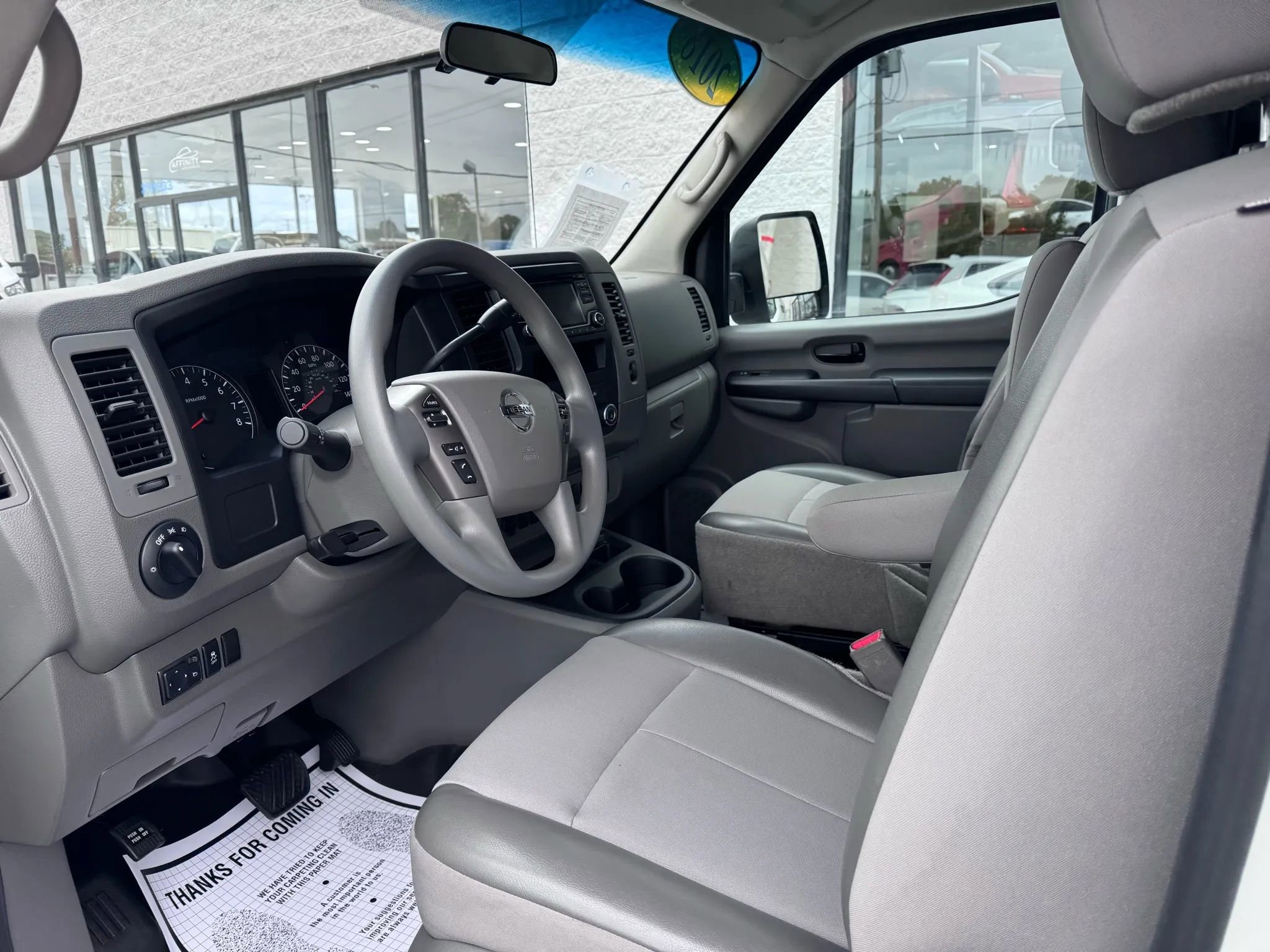 Used 2018 Nissan NV 3500 S image 9
