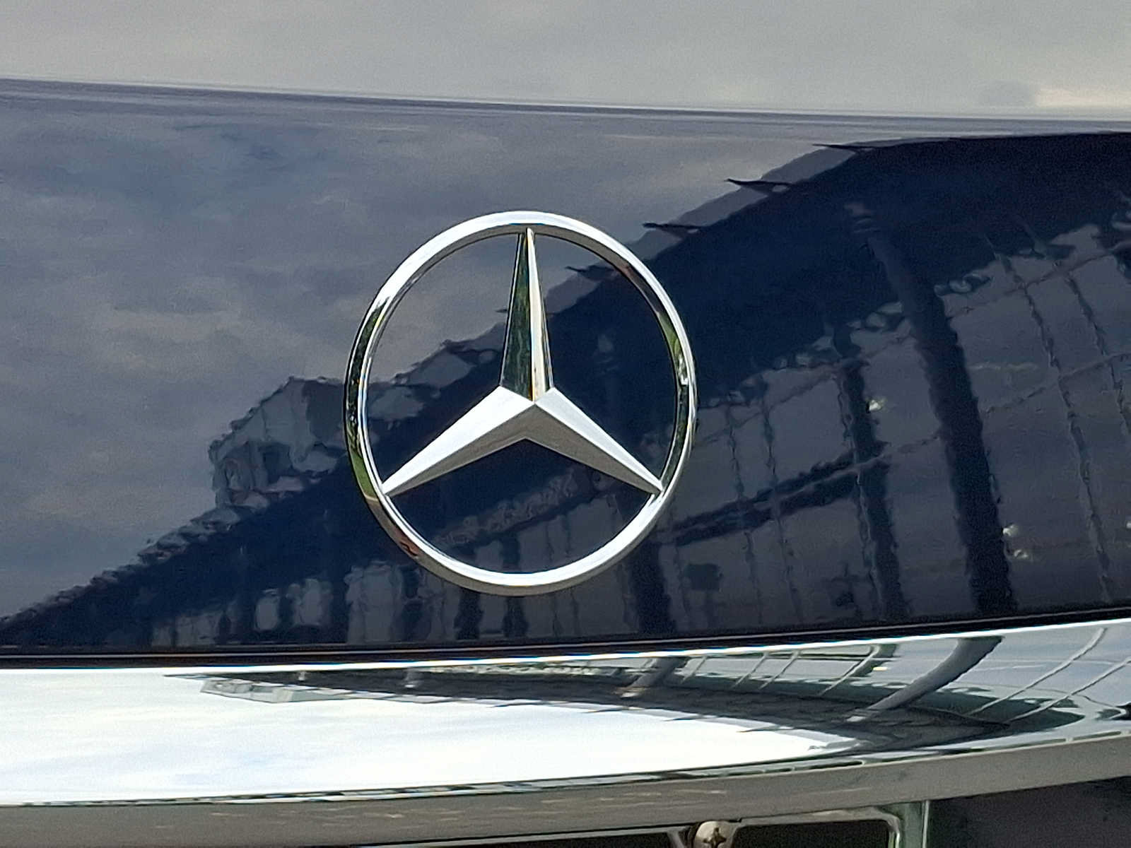 Certified 2025 Mercedes-Benz Maybach S 580 4MATIC image 37