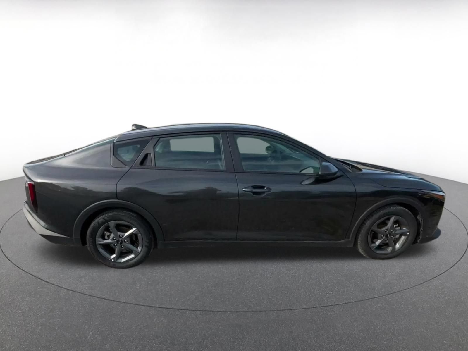 Used 2025 Kia K4 FWD image 15