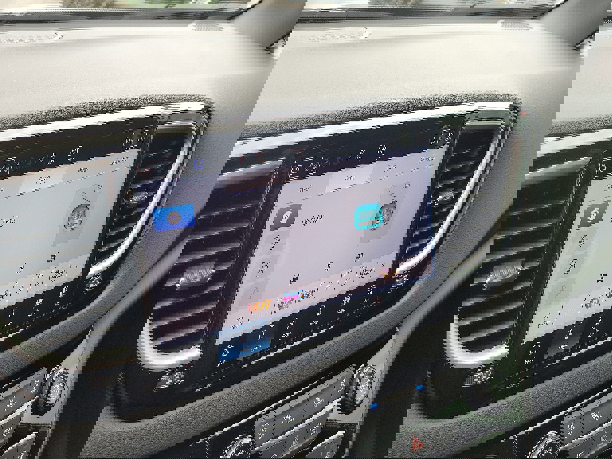 New 2026 Chrysler Voyager LX image 18