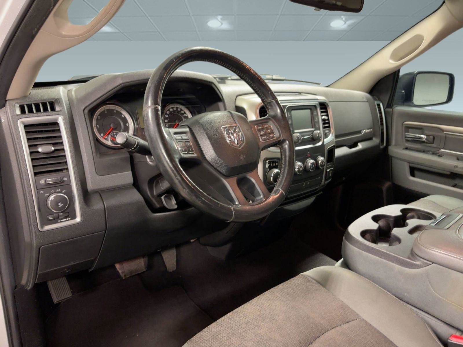 Used 2016 RAM 1500 Big Horn image 3