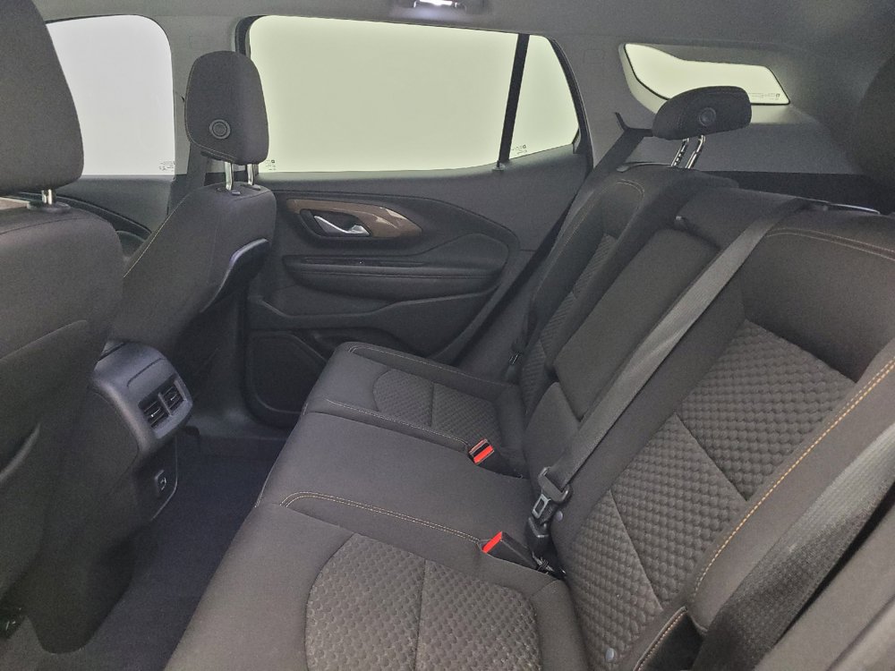 Used 2020 GMC Terrain SLE w/ Elevation Edition FWD image 18