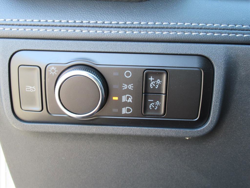 Used 2024 Ford Mustang Premium image 16