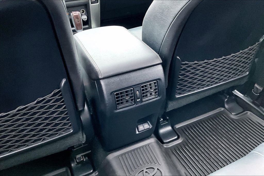 Used 2023 Toyota 4Runner Limited RWD image 10