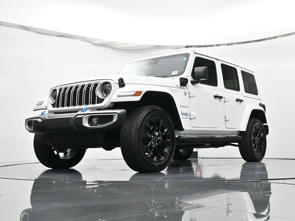 Used 2024 Jeep Wrangler Unlimited Sahara w/ Safety Group image 39