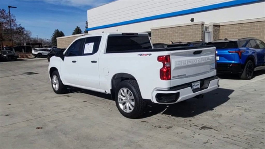Used 2024 Chevrolet Silverado 1500 Custom image 7