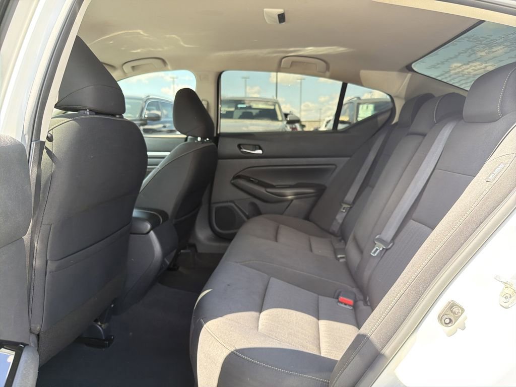 Used 2021 Nissan Altima 2.5 SV image 13