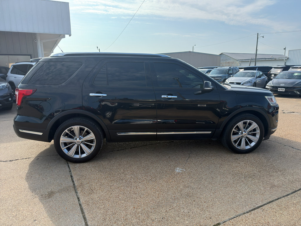 Used 2019 Ford Explorer Limited w/ Class III Trailer Tow Package AWD/4WD image 6