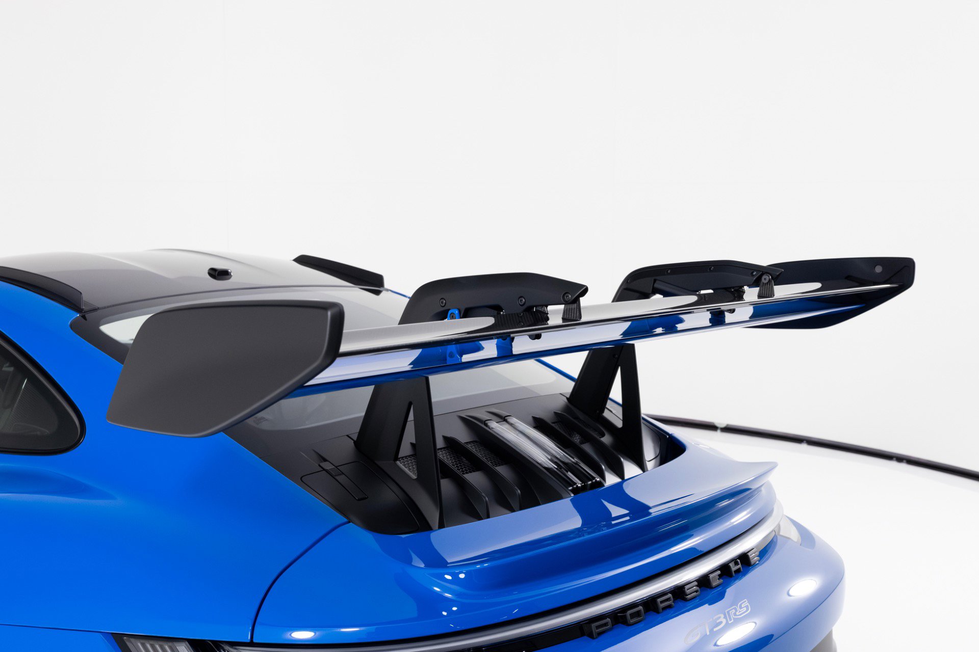 Used 2025 Porsche 911 GT3 RS image 67