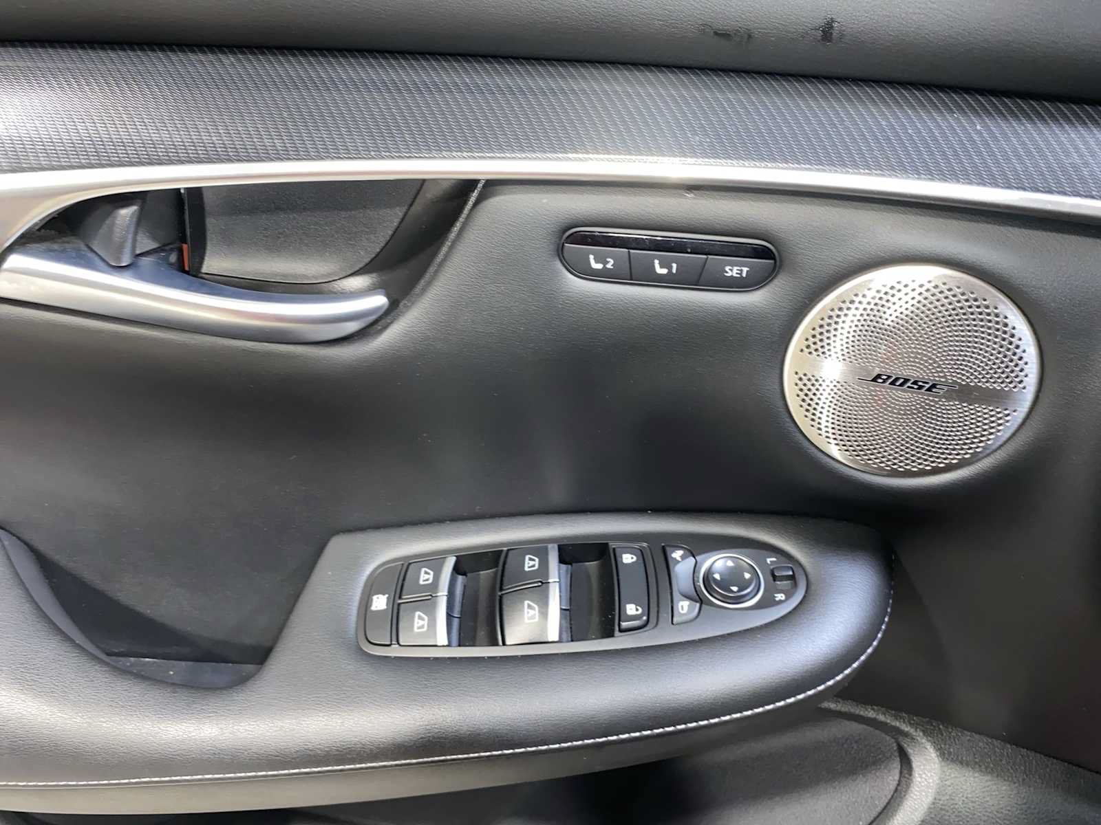 Used 2023 INFINITI QX50 Sport AWD/4WD image 23