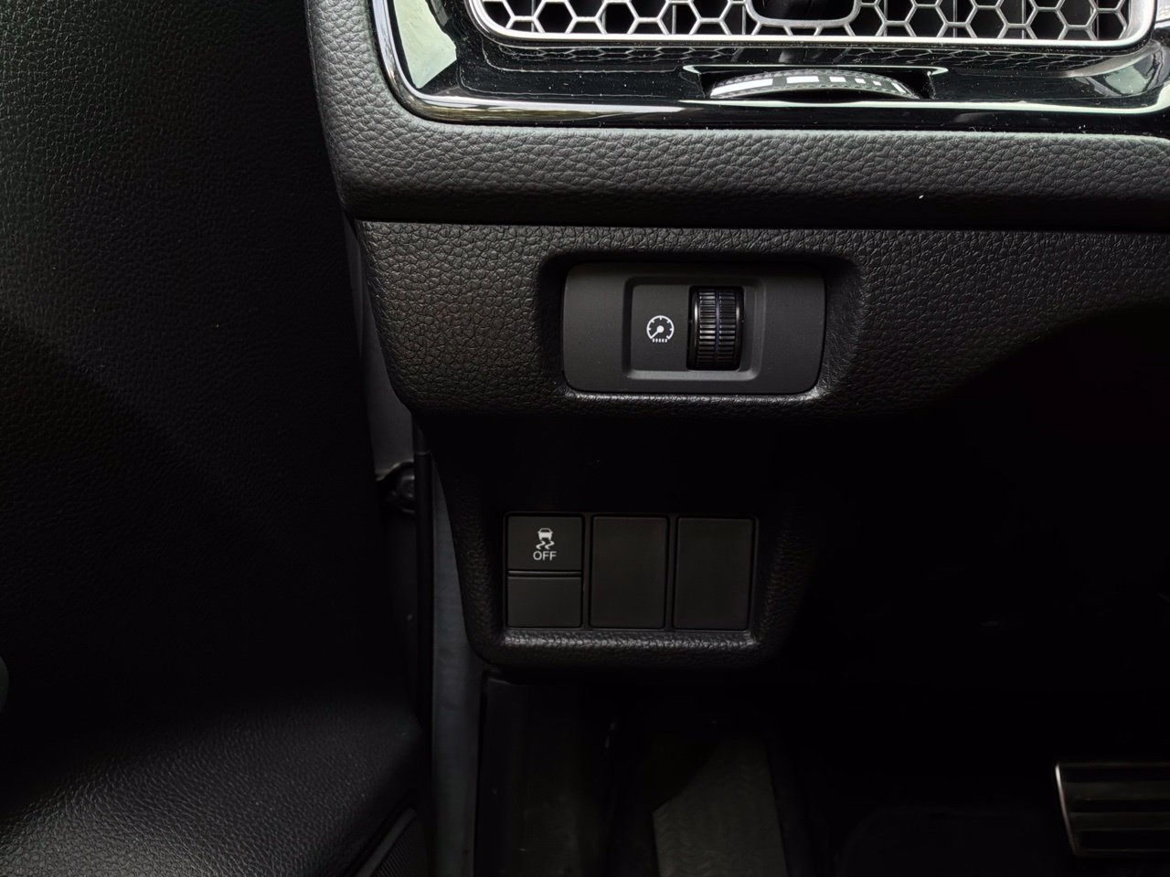 Used 2025 Honda Civic Sport image 22