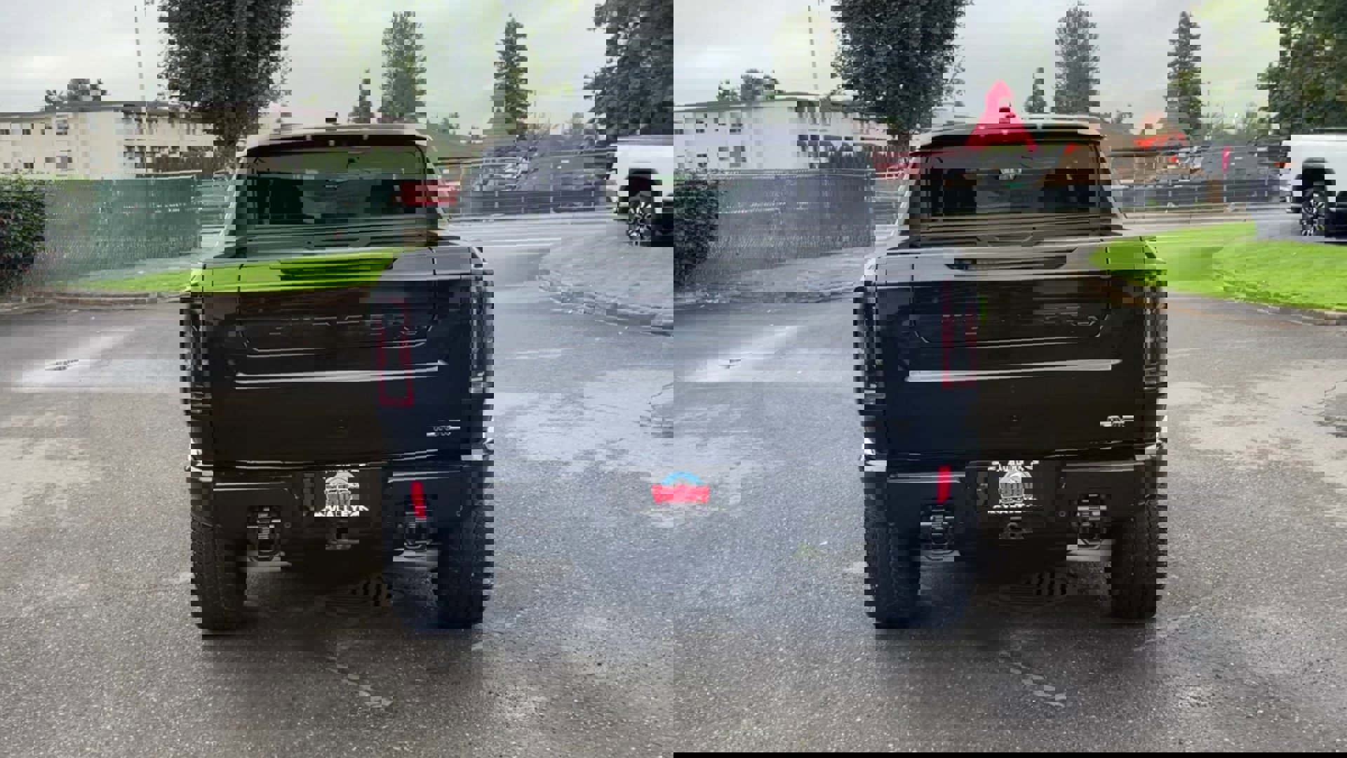 New 2026 GMC Hummer EV 4x4 Crew Cab w/ LPO, Dark Essentials Package image 74