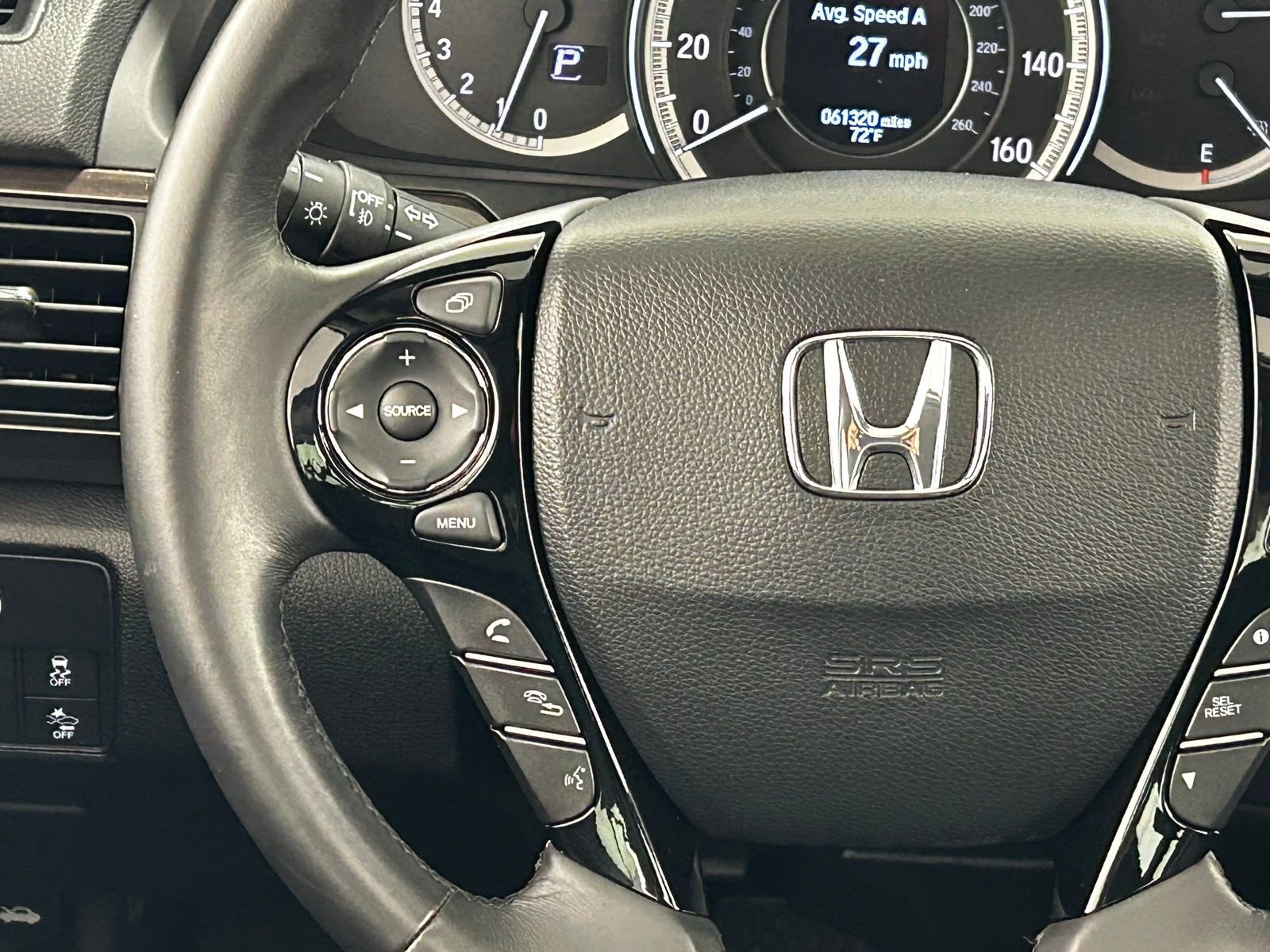 Used 2017 Honda Accord Touring image 11