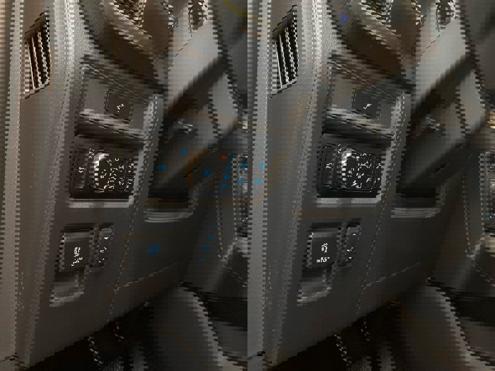 New 2026 Ford F150 Lariat image 46