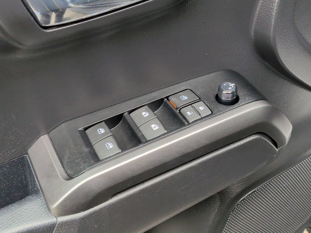 Used 2023 Toyota Tacoma TRD Sport AWD/4WD image 14
