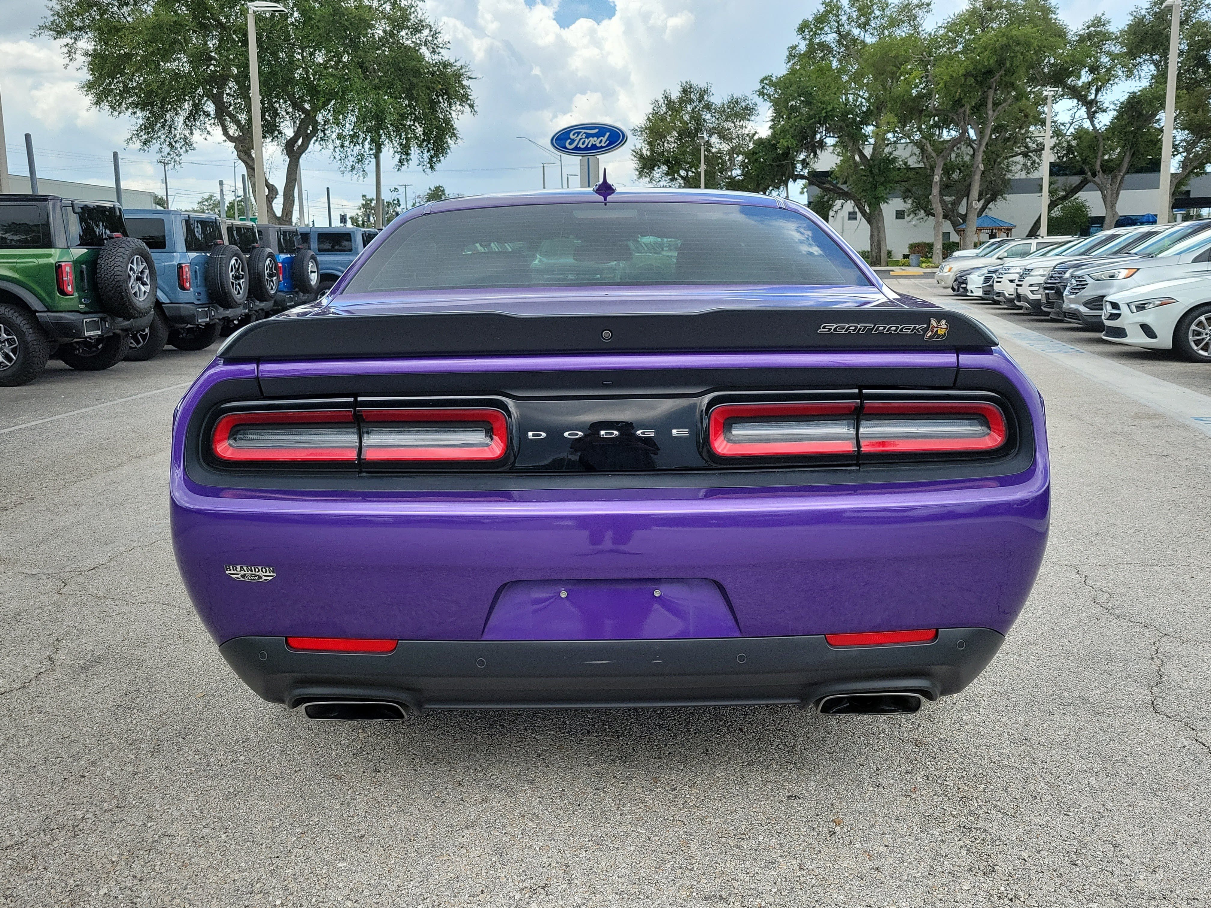 Used 2023 Dodge Challenger R/T Scat Pack w/ Plus Package RWD image 9
