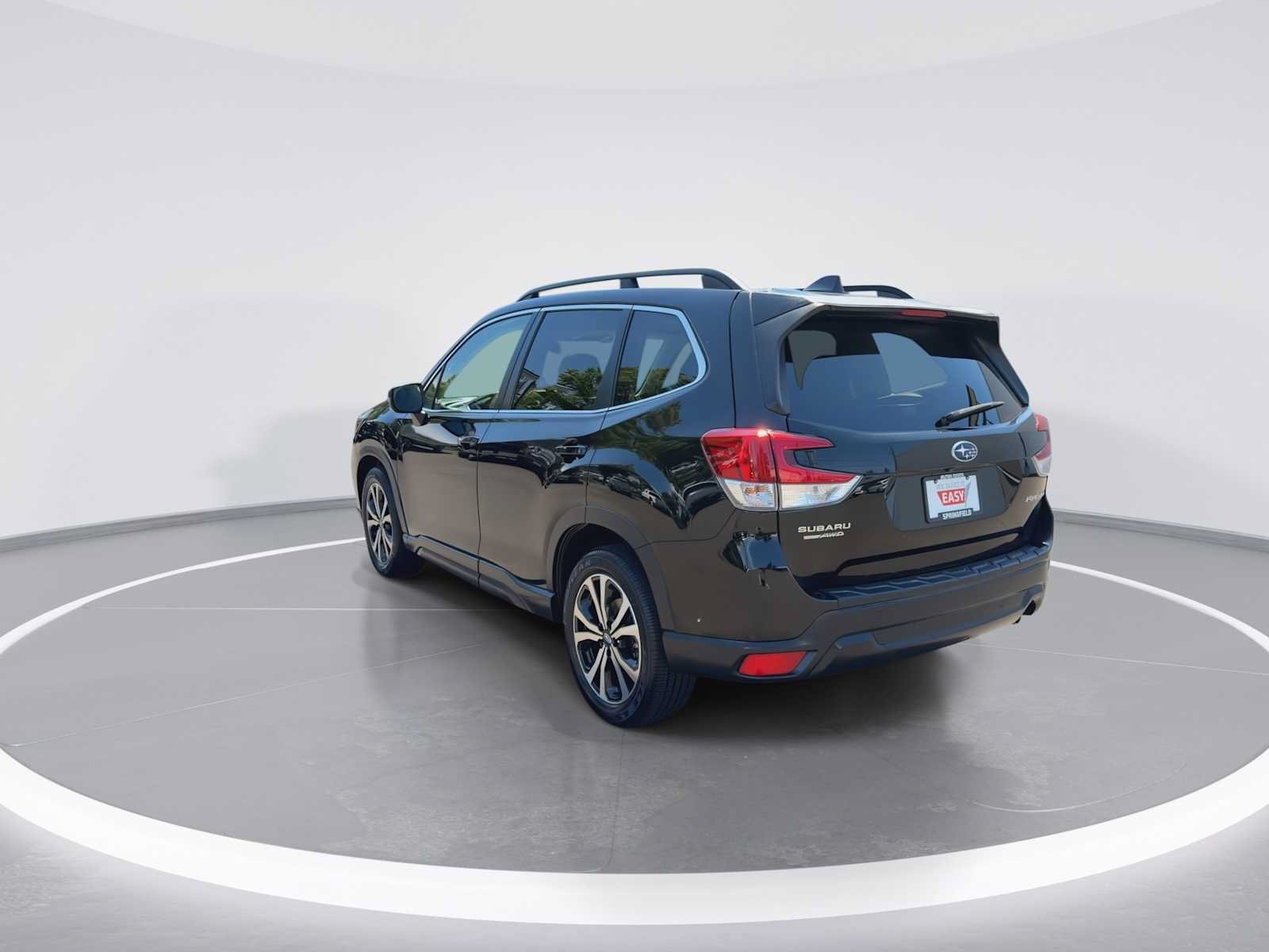 Used 2019 Subaru Forester Limited AWD/4WD image 6