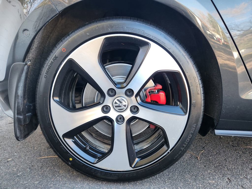 Used 2016 Volkswagen GTI Autobahn image 15