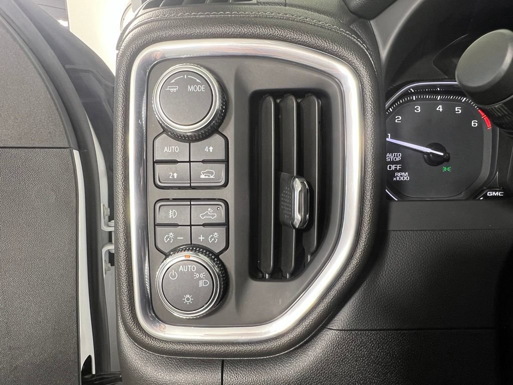 Certified 2021 GMC Sierra 1500 Elevation w/ LPO, Elevation Black Package AWD/4WD image 29