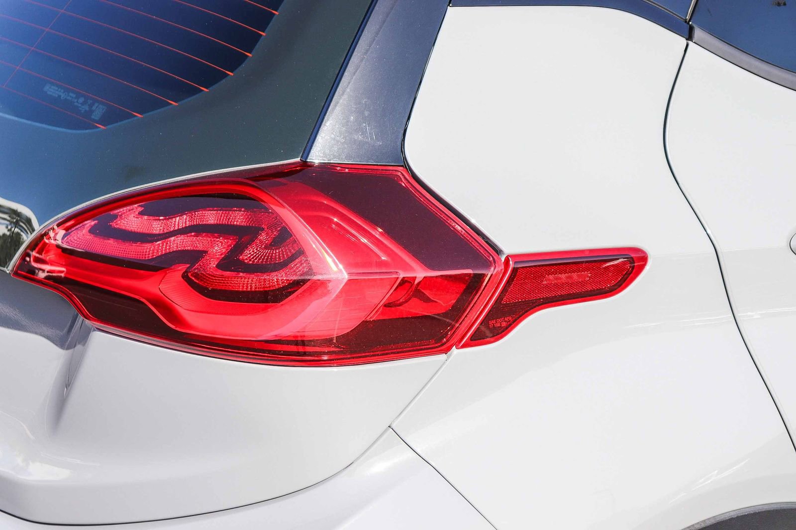 Used 2021 Chevrolet Bolt LT FWD image 8