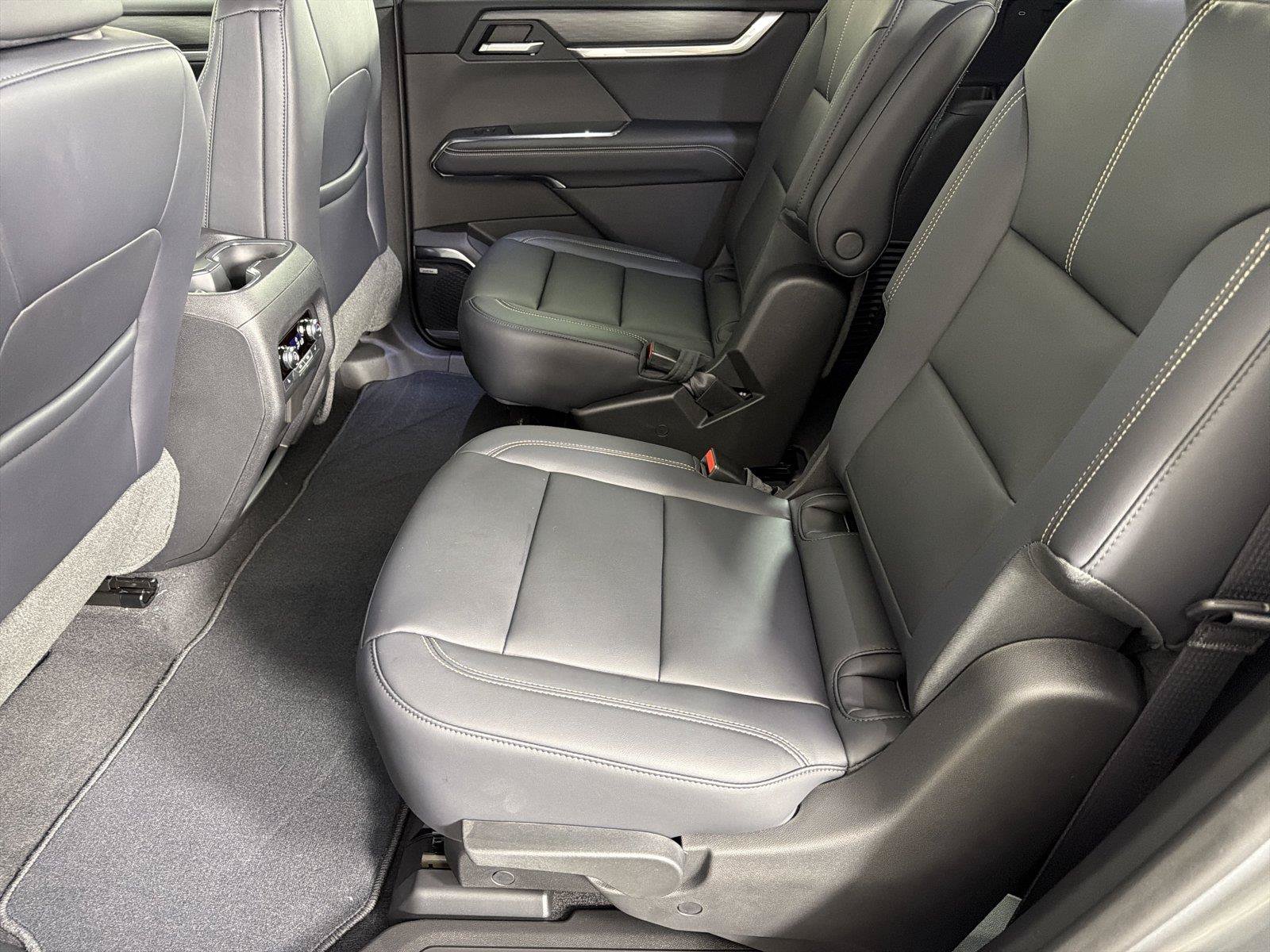 New 2027 GMC Acadia Elevation w/ Black Edition FWD image 20