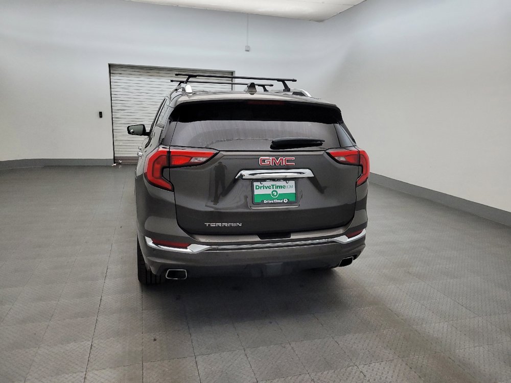 Used 2020 GMC Terrain Denali w/ Denali Premium Package FWD image 6