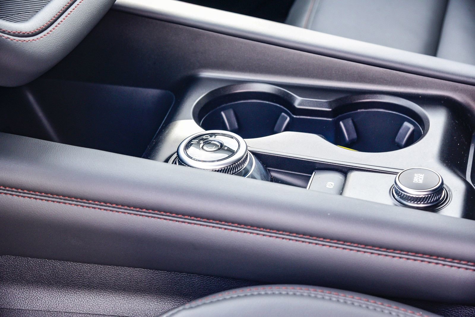 Used 2026 Ford Explorer Active w/ Active Comfort Package image 19