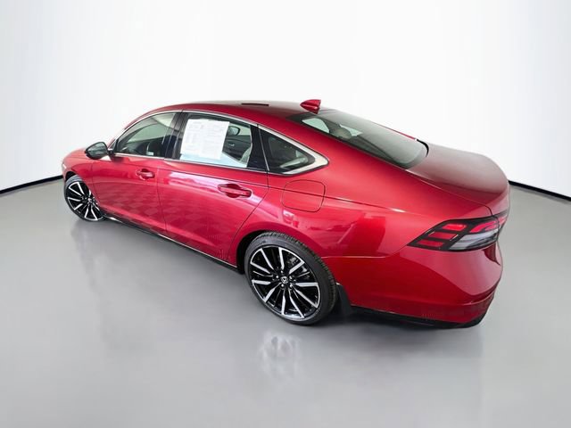 Used 2024 Honda Accord Touring image 6