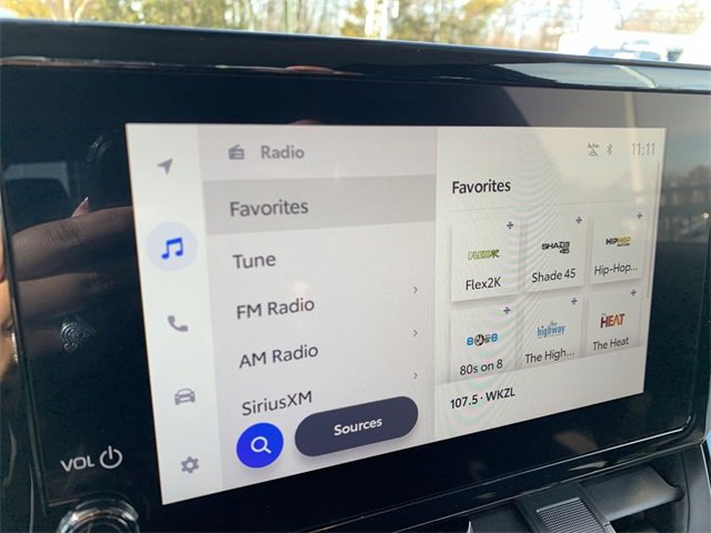 Used 2025 Toyota Corolla LE image 24