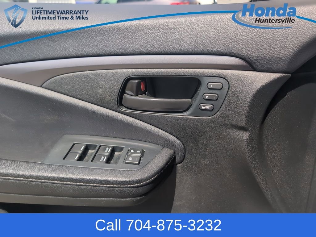 Used 2023 Honda Passport EX-L image 27