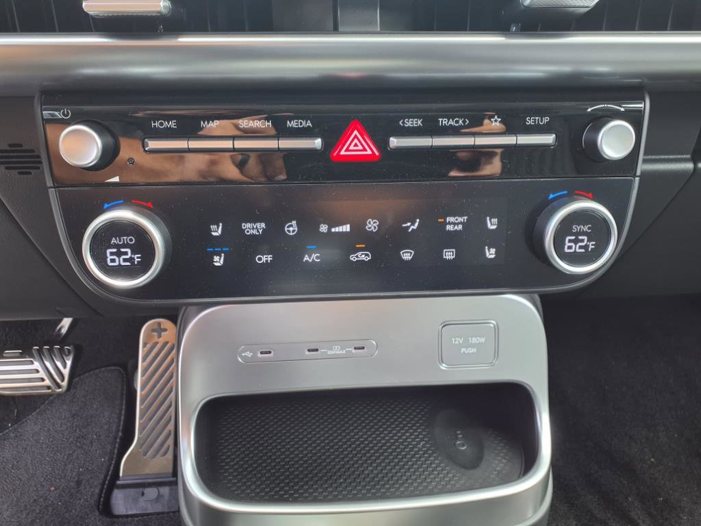 New 2026 Hyundai Ioniq 9 Calligraphy image 23