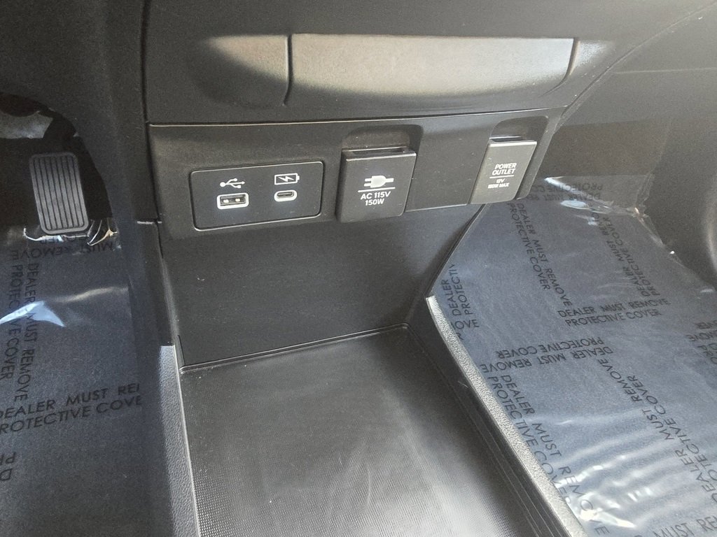 Used 2025 Honda Odyssey Touring image 26